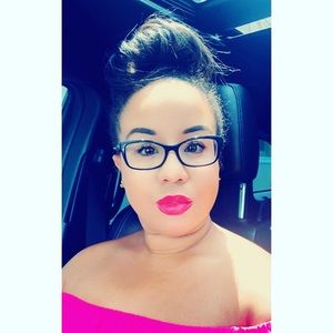 Meet your Posher, Krystina